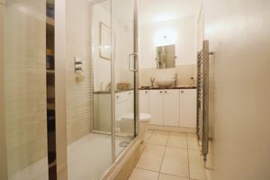 Photo 16- click for photo gallery